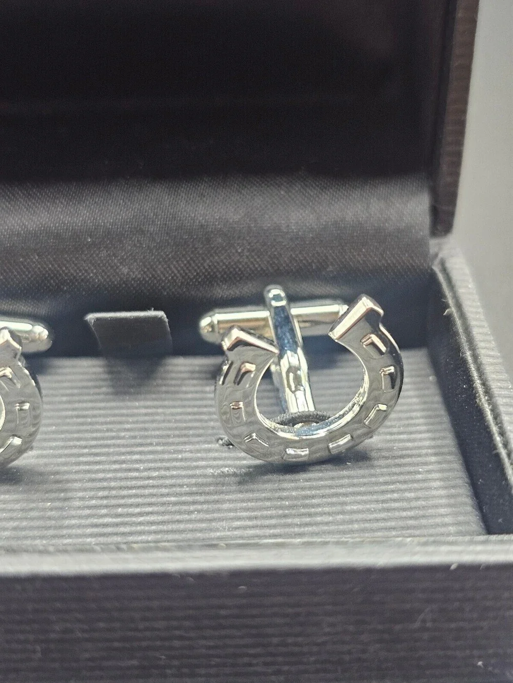 Link Up Silver Horseshoe Cufflinks in Original Box